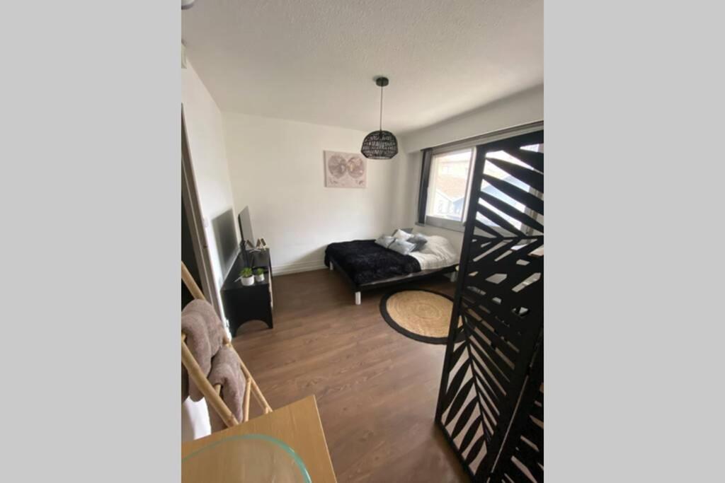 Le 13 Du Temple - Plein Coeur Centre Ville, Residence Privee, 5Mn Gare Sncf, Wifi Et Netflix Νιόρ Εξωτερικό φωτογραφία